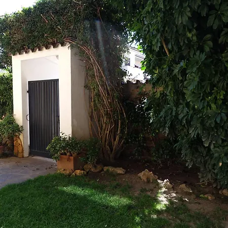 Apartment Attico Intimo Ed Accogliente - Airport